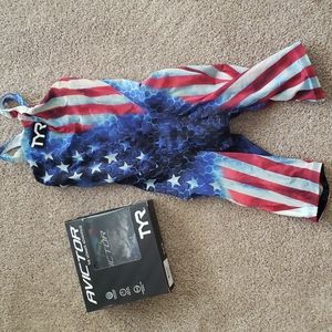 TYR Avictor Supernova 25 Closed Back